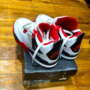 Brand new jordan 10.5 sneakers